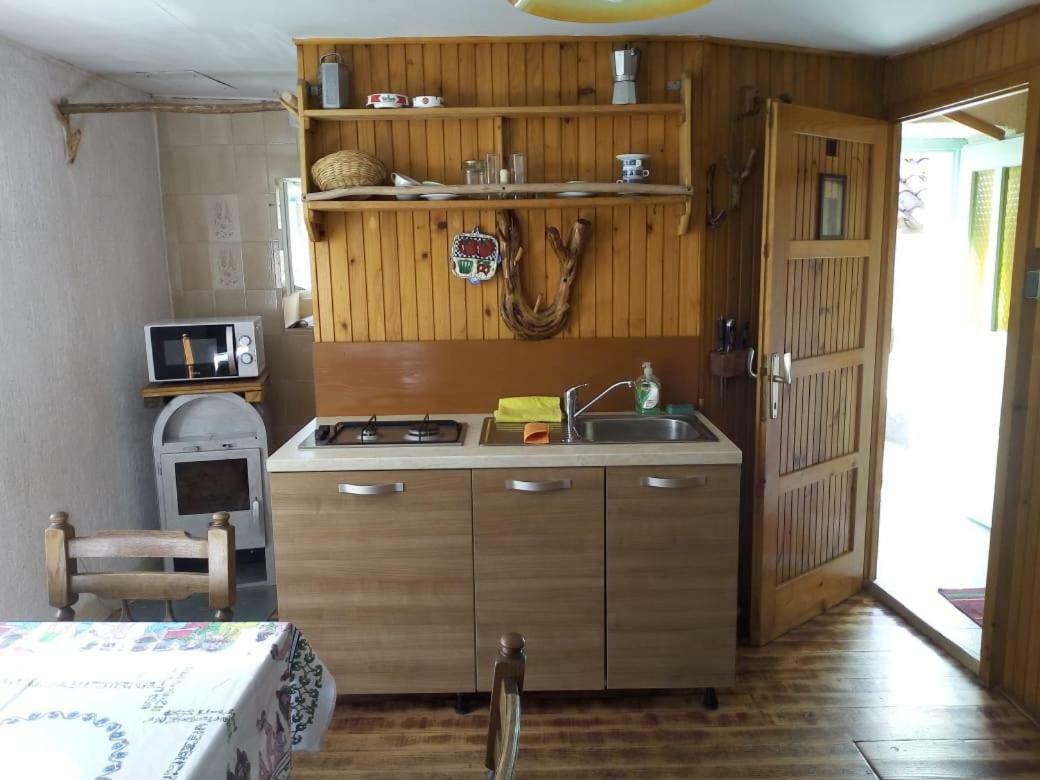 Dinko Apartment